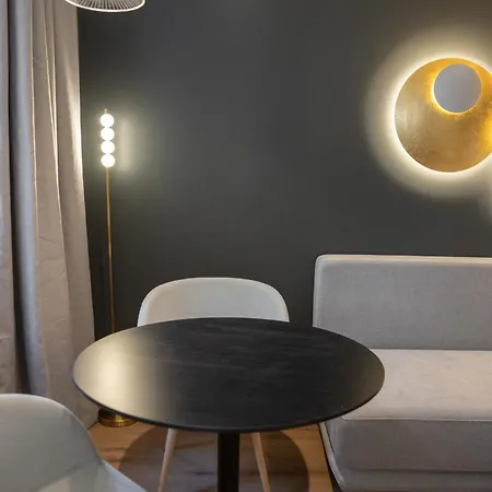 Leev Victoire & 4* Paris