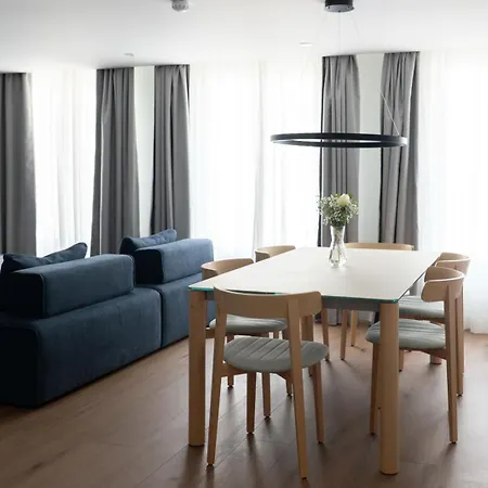 Leev Victoire & 酒店