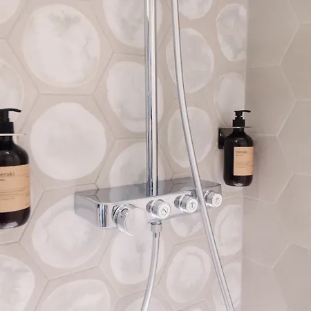 Leev Victoire & Paris