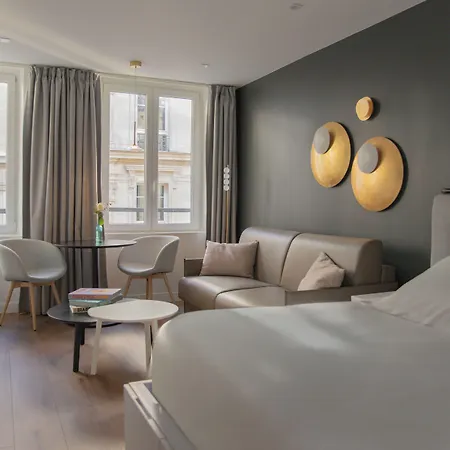 Leev Victoire & Hotel 4*