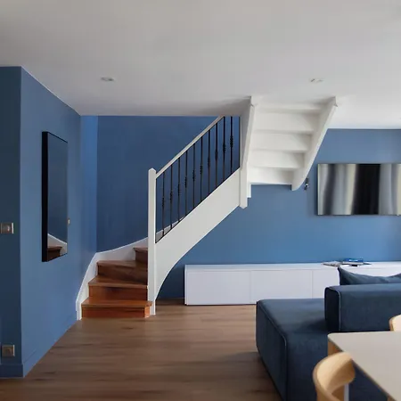 Leev Victoire & Hotel 4*