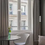 Leev Victoire & Hotel Paříž